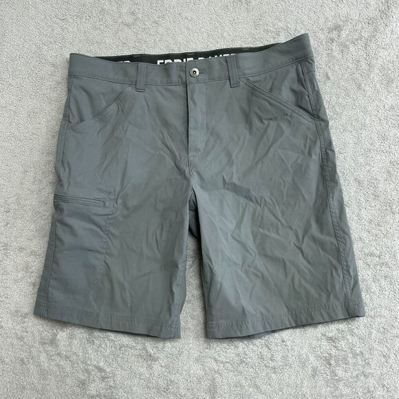 Eddie Bauer Rainier 10” Tech Shorts Men’s 36 Cargo Outdoor Gray J180 - Picture 2 of 8